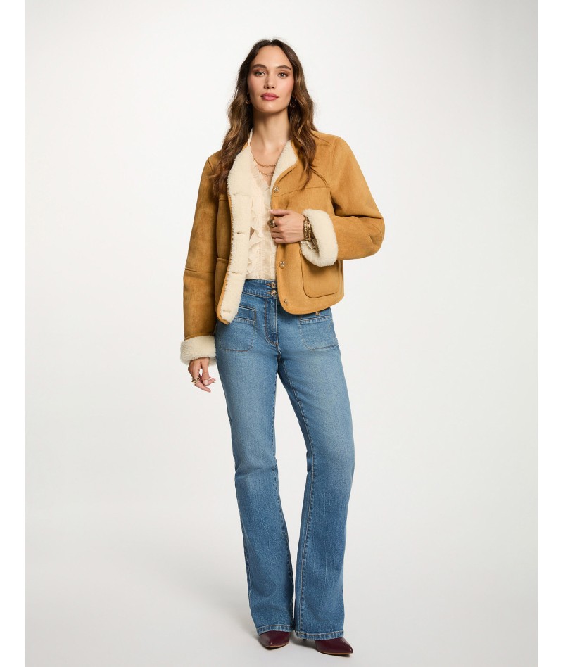 Chaqueta corta pelo cámel...